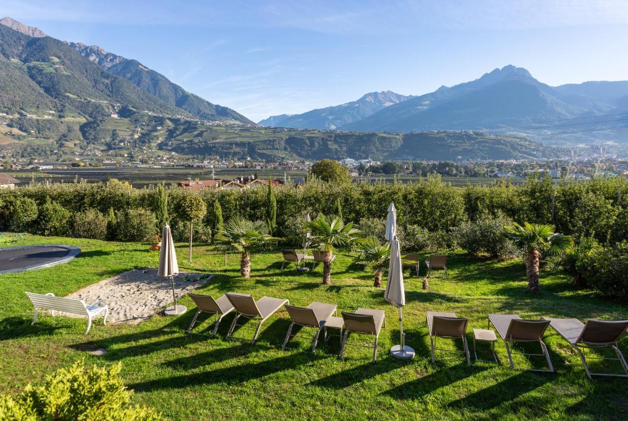Bio & Wellnesshotel Pazeider - Healing Garden Above Meran Marlengo Esterno foto