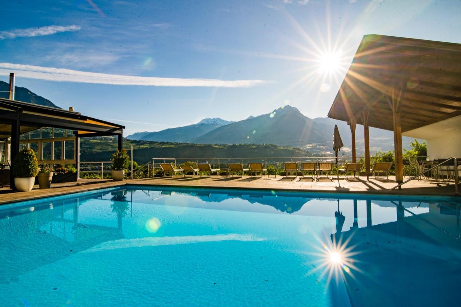 Bio & Wellnesshotel Pazeider - Healing Garden Above Meran Marlengo Esterno foto