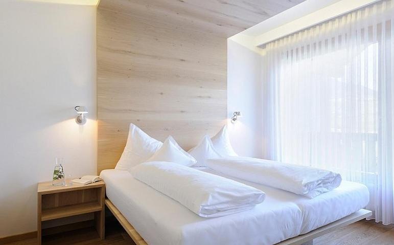 Bio & Wellnesshotel Pazeider - Healing Garden Above Meran Marlengo Camera foto