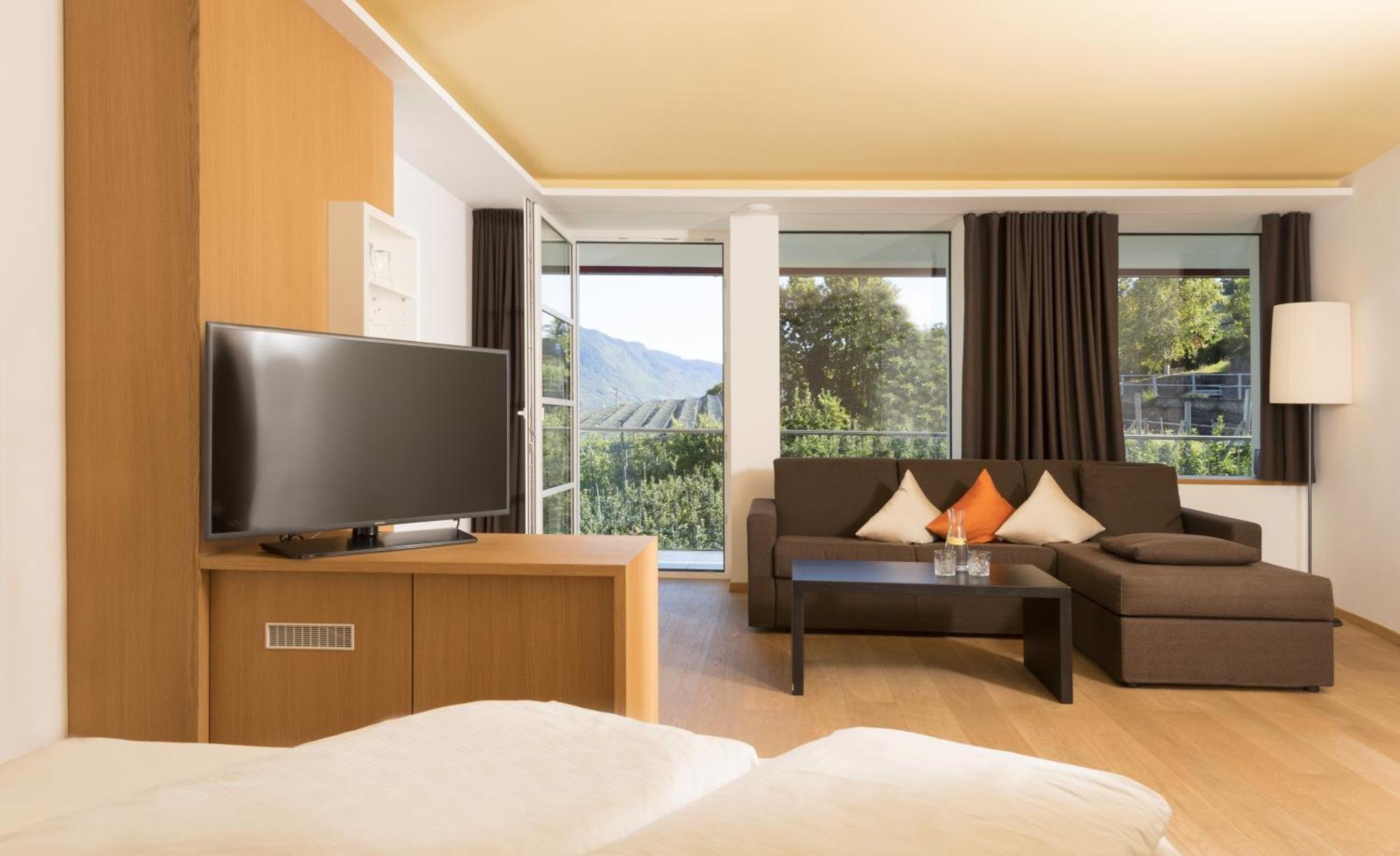 Bio & Wellnesshotel Pazeider - Healing Garden Above Meran Marlengo Esterno foto